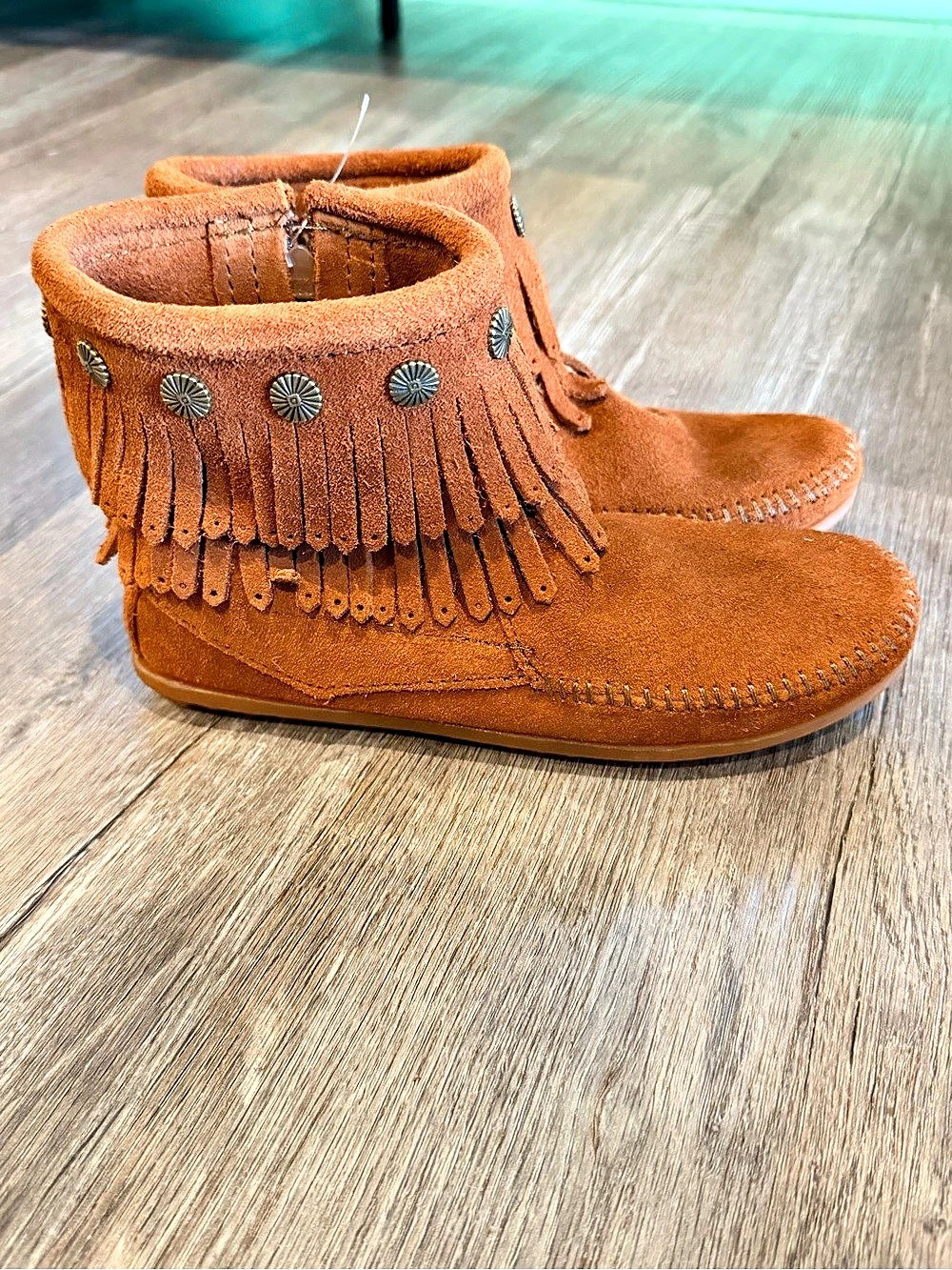 Minnetonka 692 Fringe Ankle Boots Brown US 6